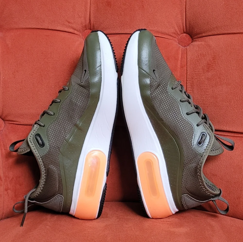 Nike Air Max Dia Medium Olive Women's Size 7.5 - Picture 8 of 12